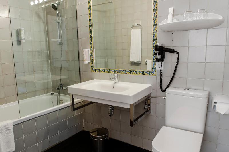 Superior Double Room image 2