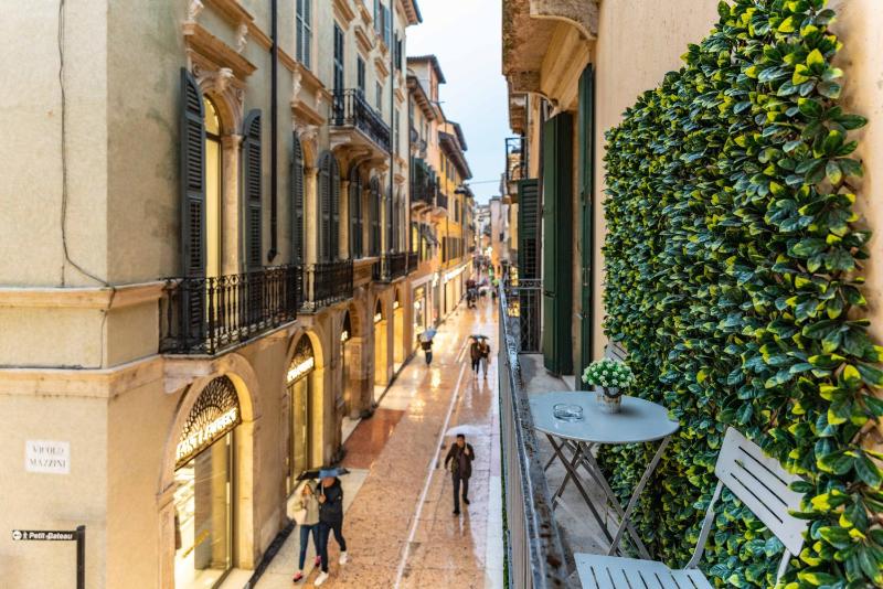 ARENA LUXURY EXPERIENCE Elegante appartamento di 78 mq in Via Mazzini appartamento per 5 persone - WIFI VELOCE ed elegante balcone - image 16