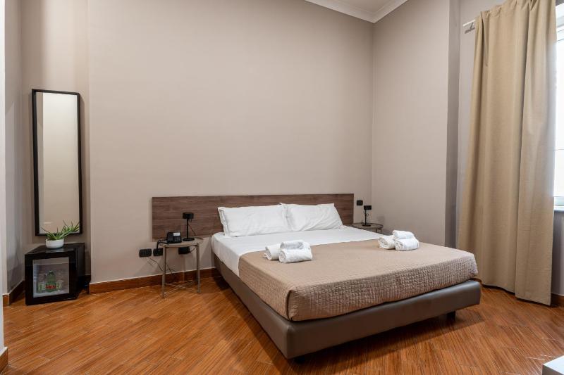 Quadruple Deluxe Room image 4