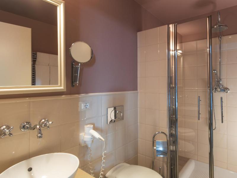 Triple Room image 3