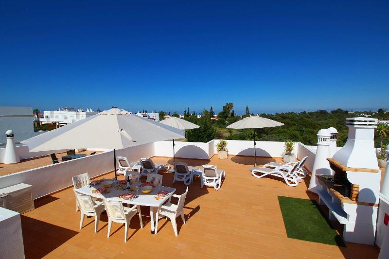 Townhouse Mia Panoramic views Communal Pool - image 14