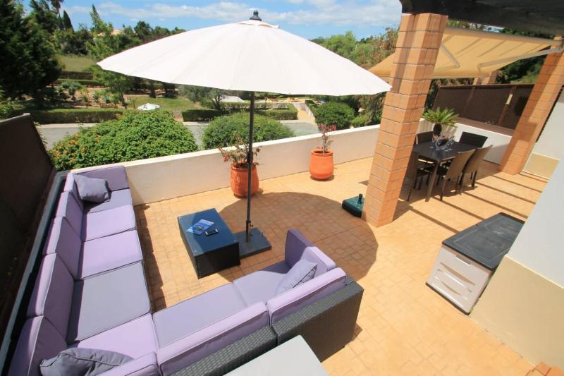 Townhouse Mia Panoramic views Communal Pool - image 16