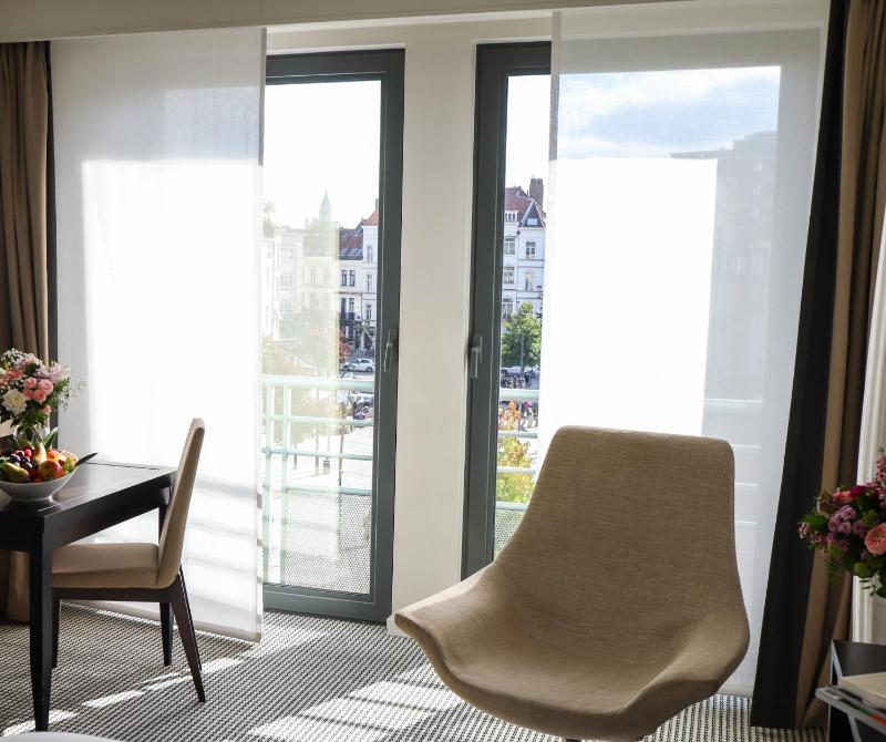 Luxury Double Room image 2