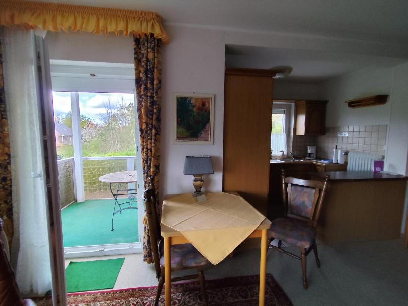 Double Room image 4