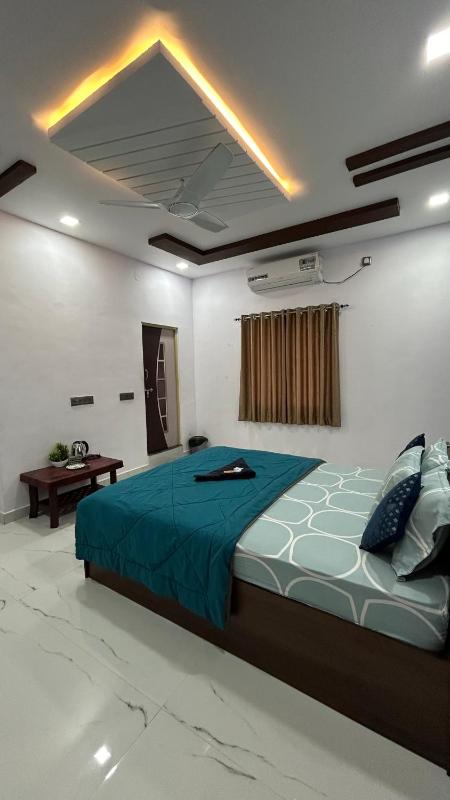 Raj Homestay Hampi - image 12