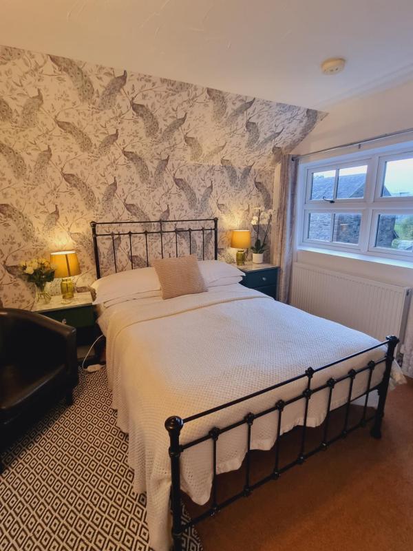 Double Room - No Pets Allowed image 4