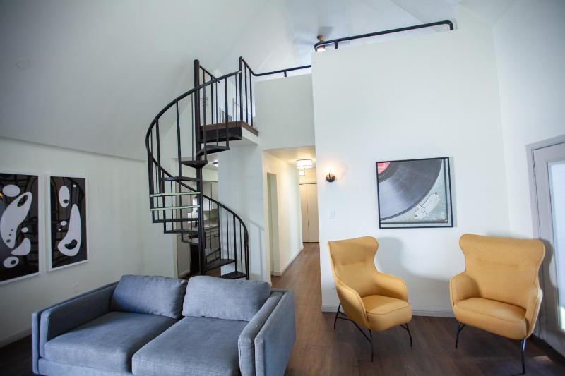 Onyx Hotels - image 14