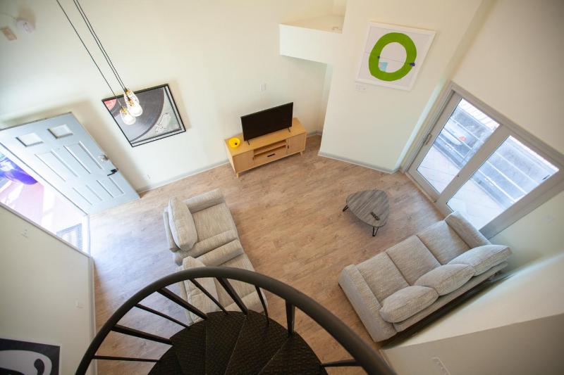Onyx Hotels - image 16