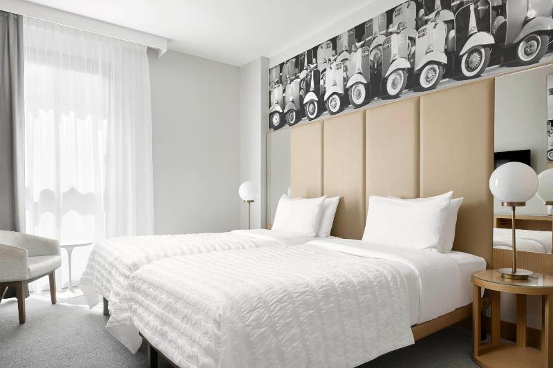 Superior Twin Room, Smaller Guest room, 2 Twin/Single Bed(s) image 1