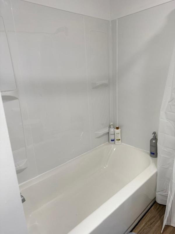 Mobile Home image 4