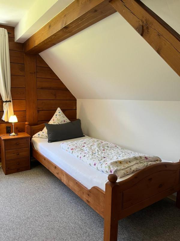 Quadruple Room image 2