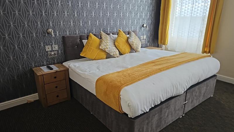 Double Room with Sea View image 1
