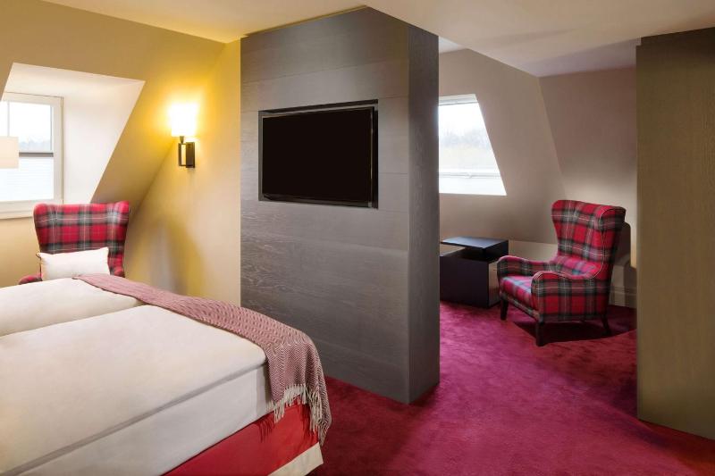 Junior Suite image 1