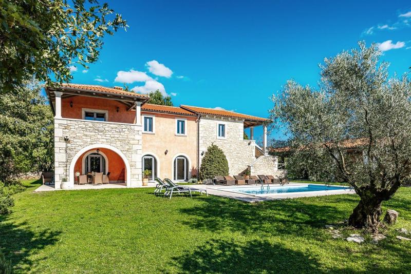 Villa with Private Pool image 1