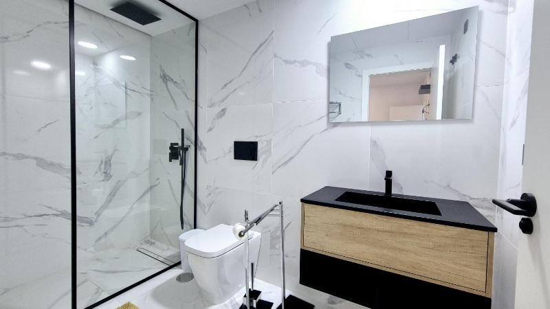Apartamento Lujoso Centro Torrevieja - image 18