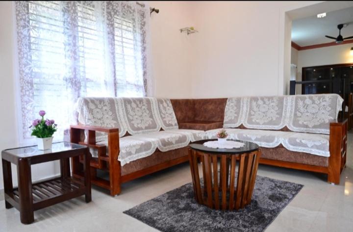 Vintage Valley Home stay - image 34