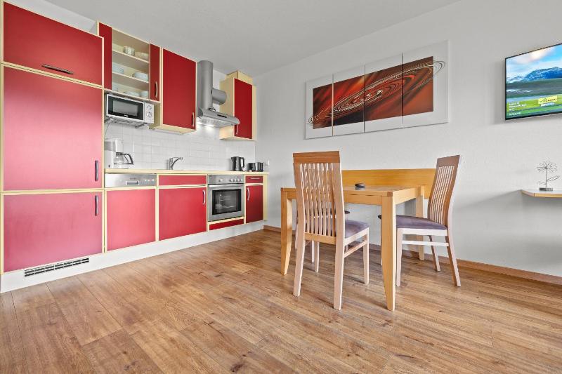 One-Bedroom Apartment (2 Adults) image 3