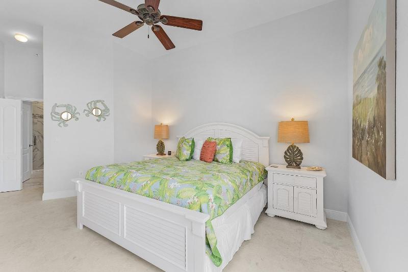 Palm Harbor Penthouse with Marina Views condo - image 5