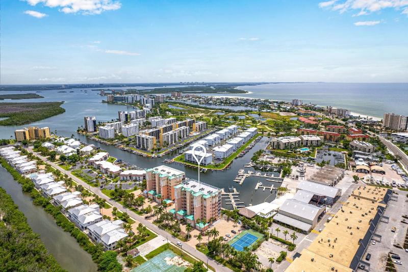 Palm Harbor Penthouse with Marina Views condo - image 31