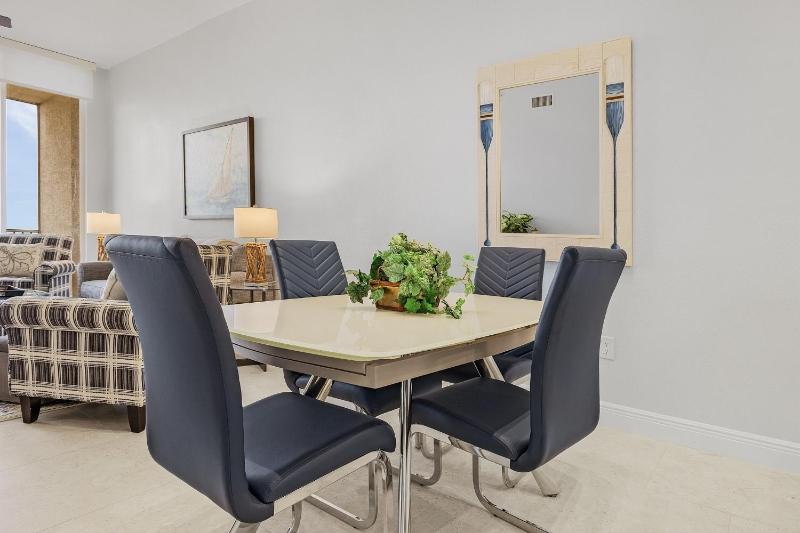 Palm Harbor Penthouse with Marina Views condo - image 29