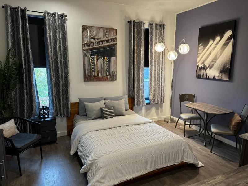 Single Room image 1