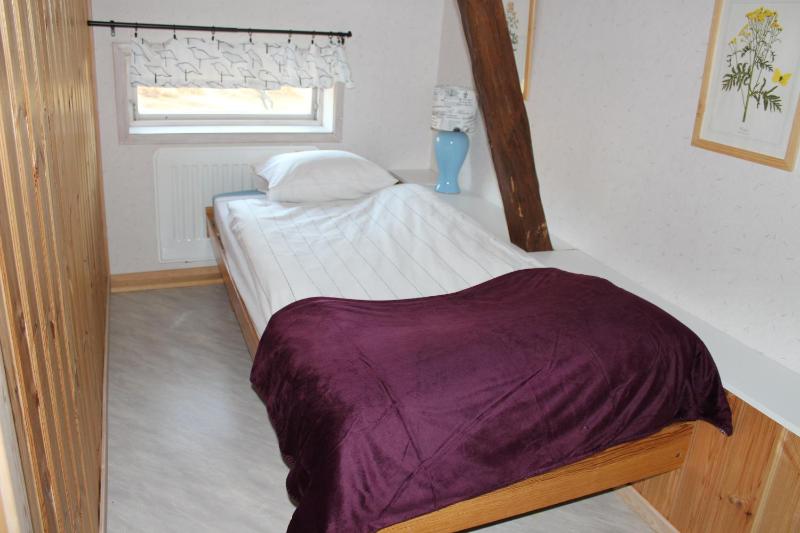 Three-Bedroom House image 4