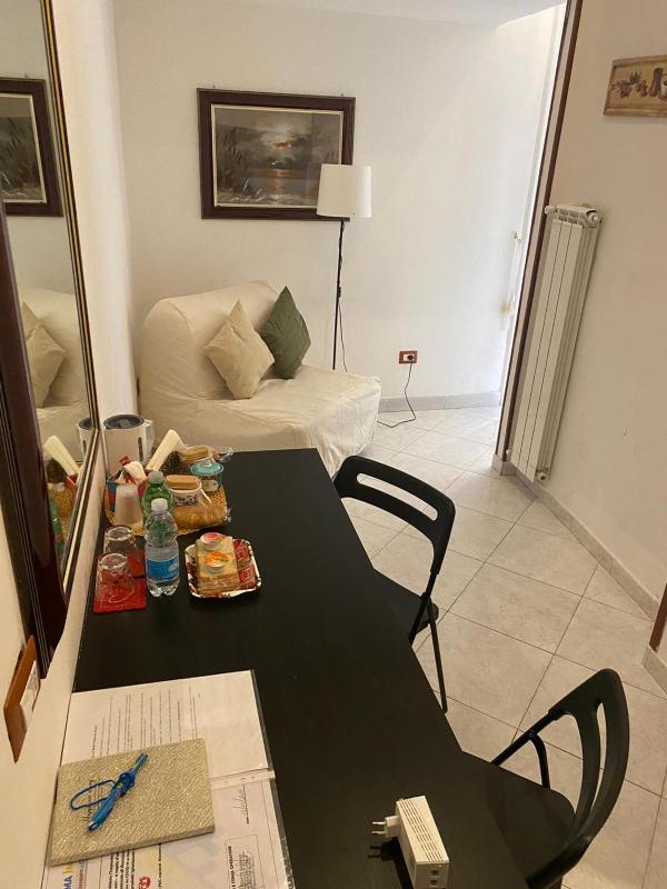 Triple Room with balcony and private external bathroom image 4