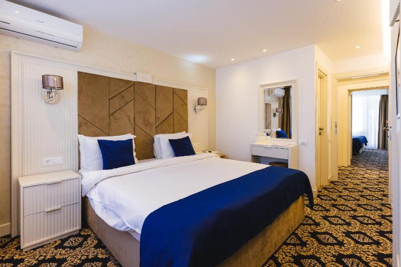 Hotel Belvedere - image 10