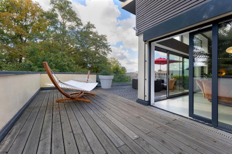 Two-Bedroom Apartment with Rooftop Terrace image 4