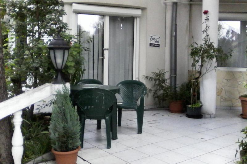 Apartment (3 Adults) image 2