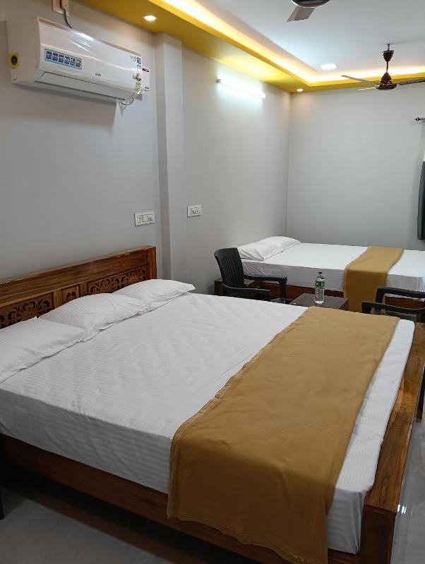 Shiva Ramana Home Stay - image 3