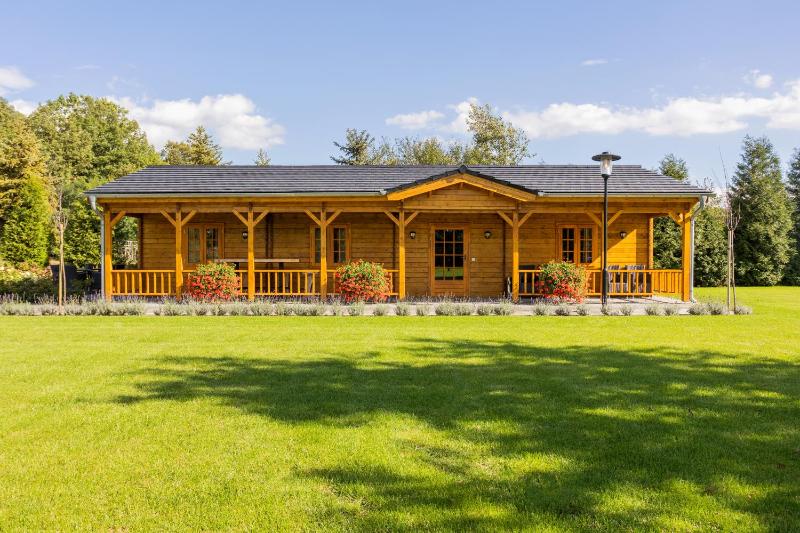 Two-Bedroom Chalet image 3