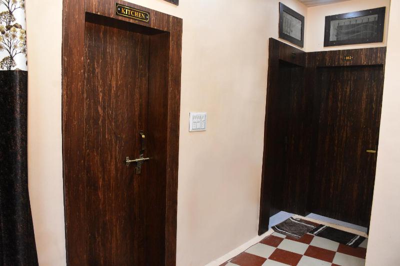 Hotel Shree Narayan Palace - image 5