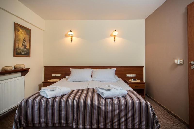 Apartment image 2