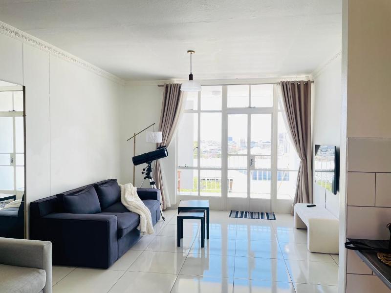 Villa Saarchi Apartments - image 1