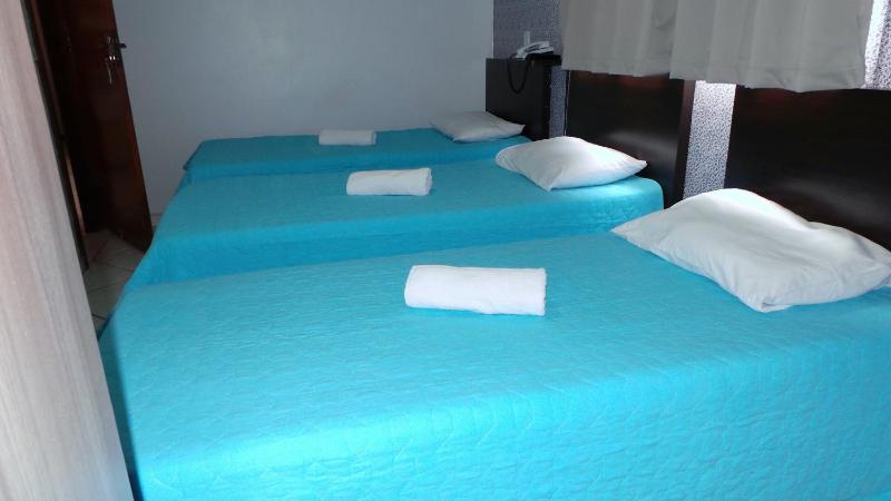 Standard Triple Room image 1