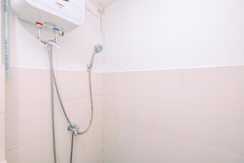 Nice Cozy Studio at Bogor Valley Apt By Travelio - image 17