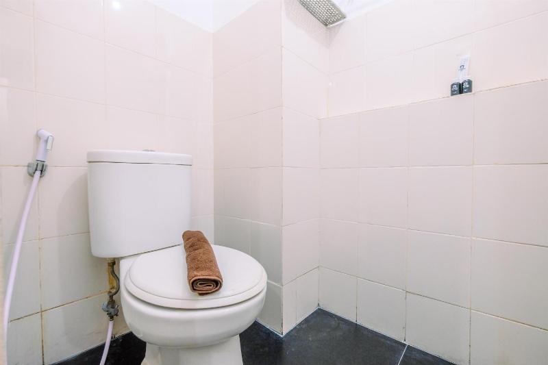 Nice Cozy Studio at Bogor Valley Apt By Travelio - image 21