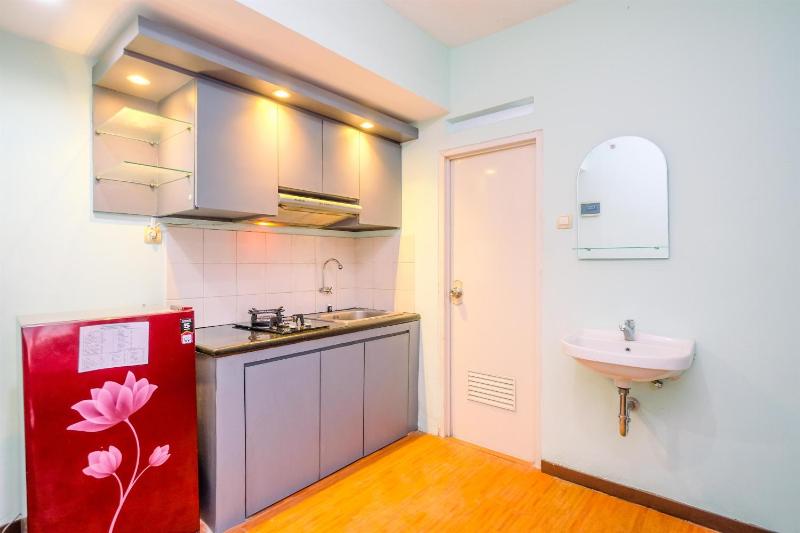 Nice Cozy Studio at Bogor Valley Apt By Travelio - image 20