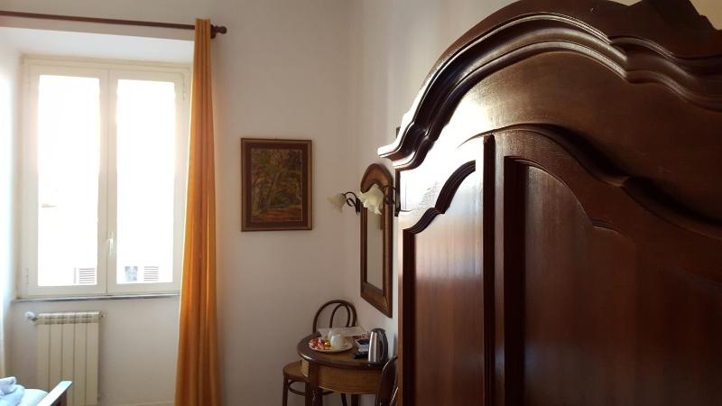 Double Room with Private Bathroom image 2
