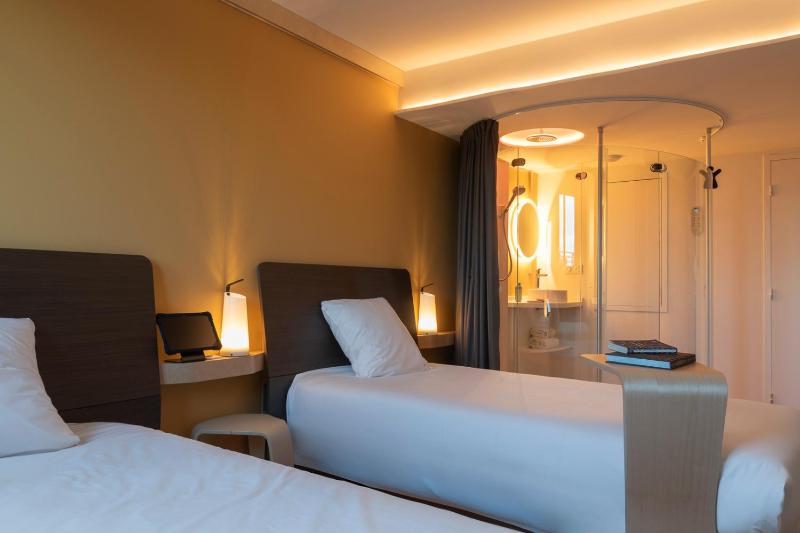 Nomad Hotel Dijon - image 13