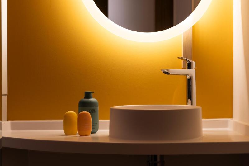 Nomad Hotel Dijon - image 19