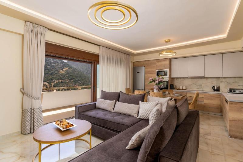Brikis Villas - With 3 Private Pools - image 16