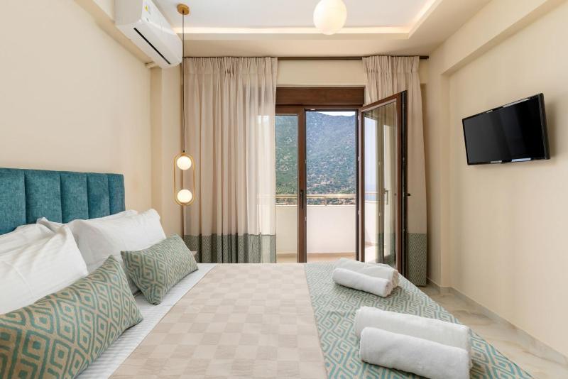 Brikis Villas - With 3 Private Pools - image 13