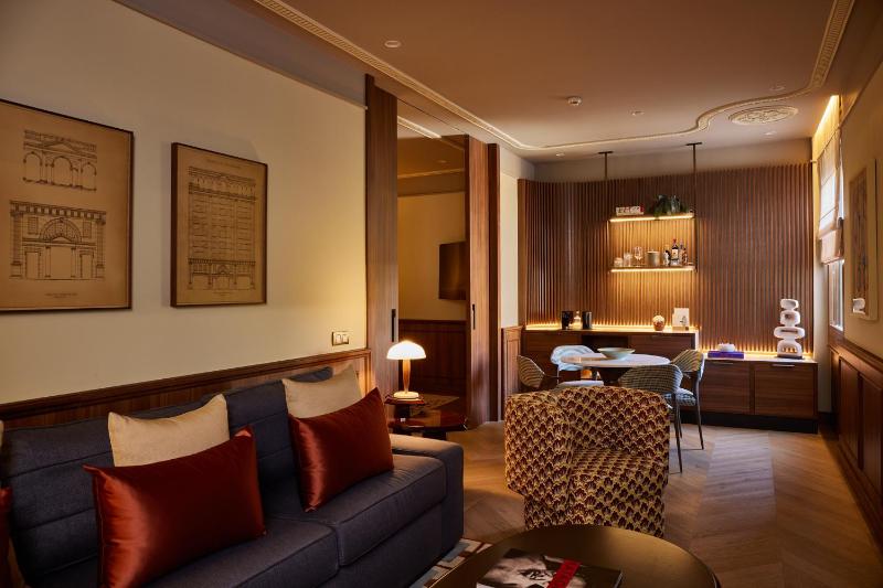 Suite image 1