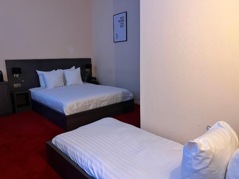 Triple Room image 1