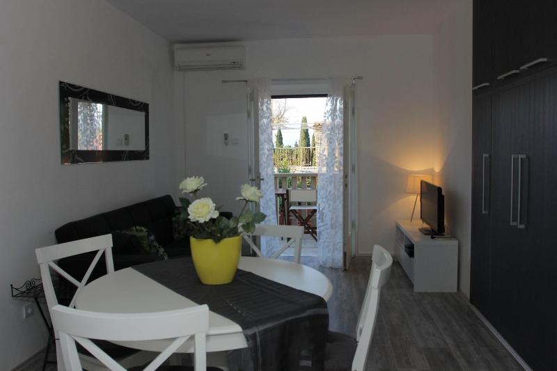 House Silvia - image 14
