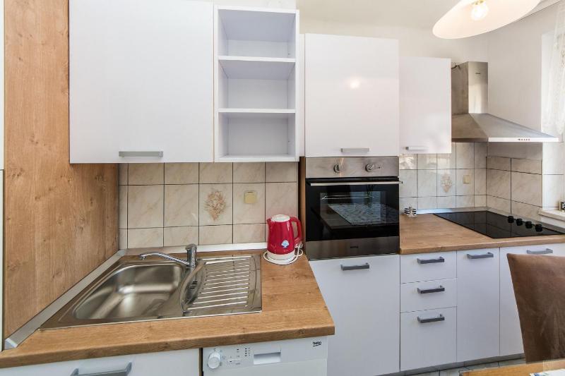 Apartment Dragica - image 9