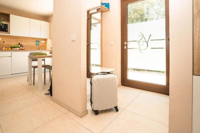 VSG Resort - Indoor & Outdoor Pools Sauna 200m to Beach - image 14