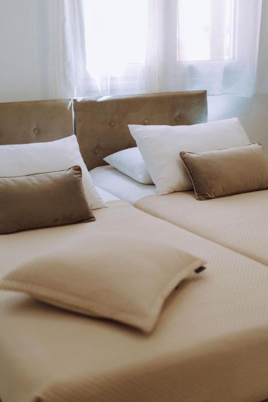 Lithostroto Suites - image 33